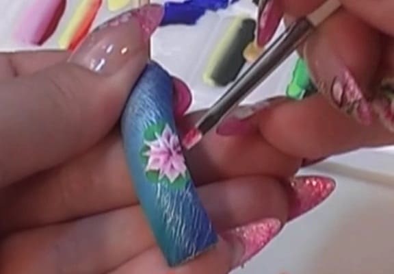 Видео по китайской росписи ногтей